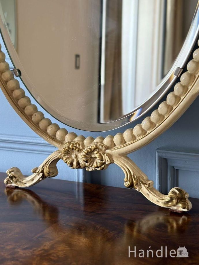 アンティークのおしゃれなミラー