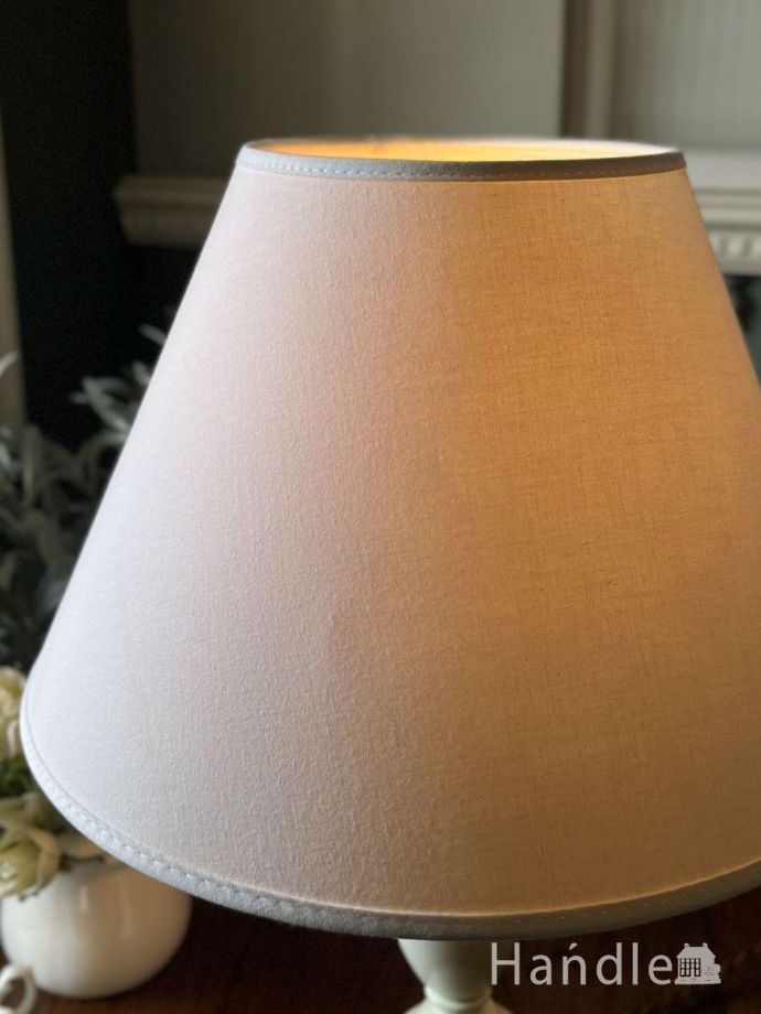 テーブルランプのシェード