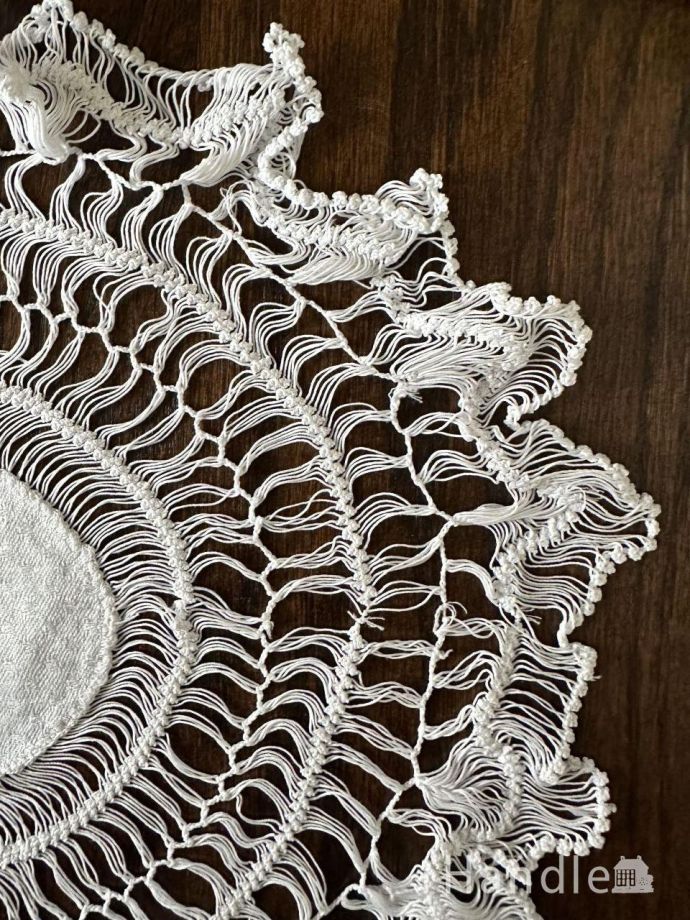 アンティークのドイリー