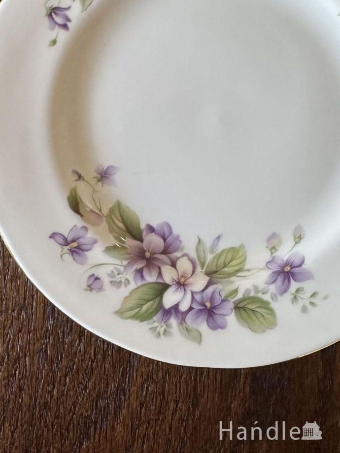 イギリスのカップ&ソーサー(トリオ)