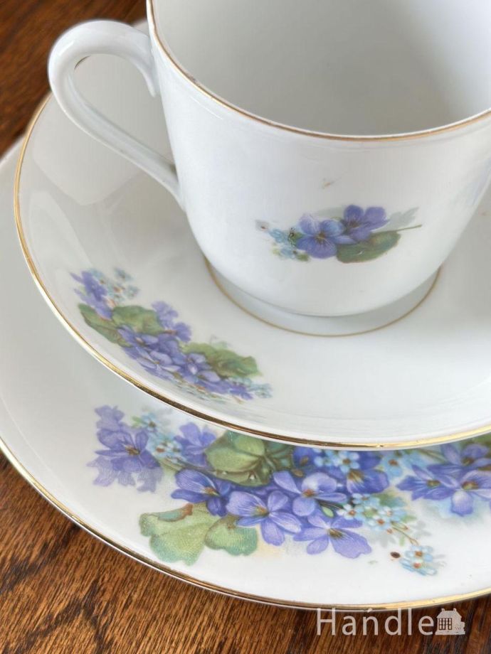 アンティークのカップ&ソーサー(トリオ)