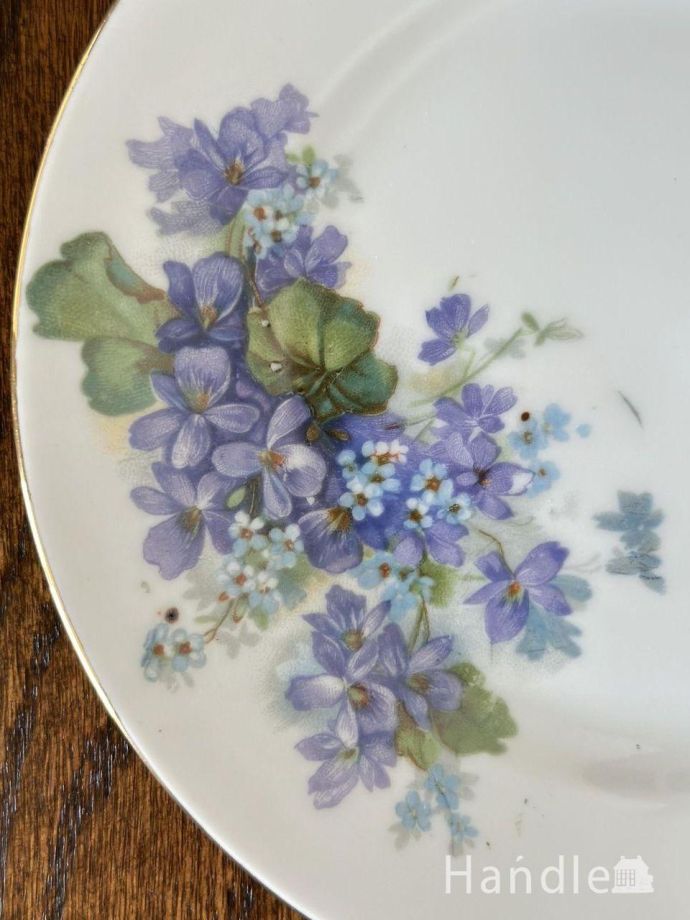 イギリスのカップ&ソーサー(トリオ)