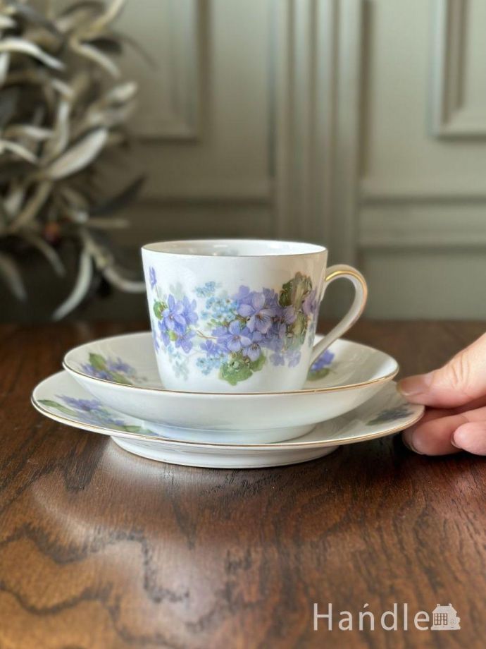 アンティークのカップ&ソーサー