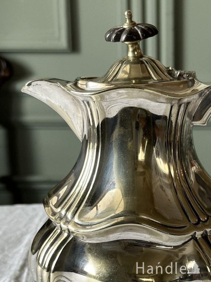 アンティークのシルバーの装飾