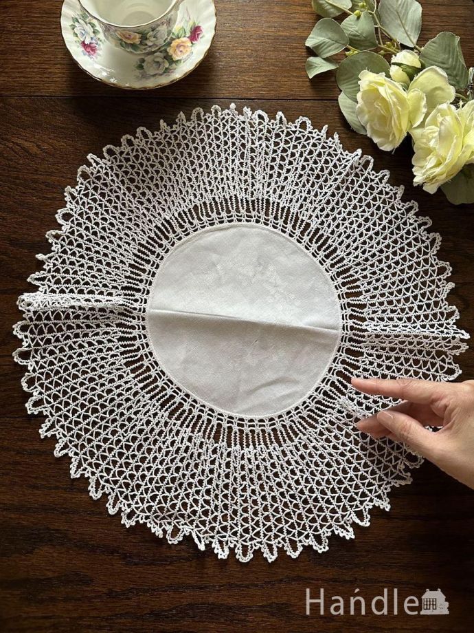 アンティークのレース