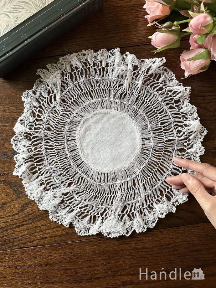 アンティークのレース