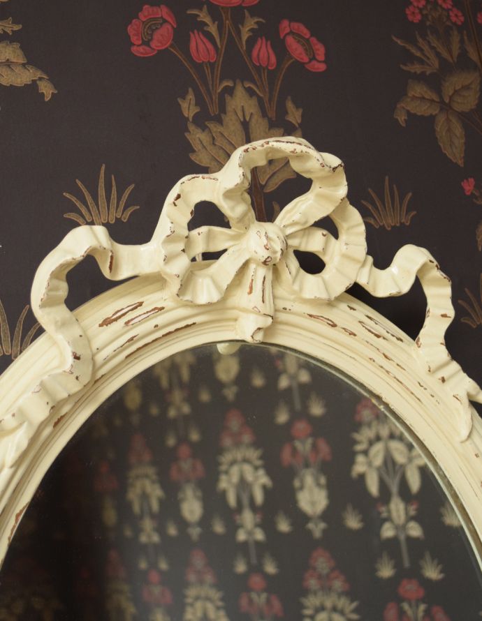 アンティークのおしゃれなミラー