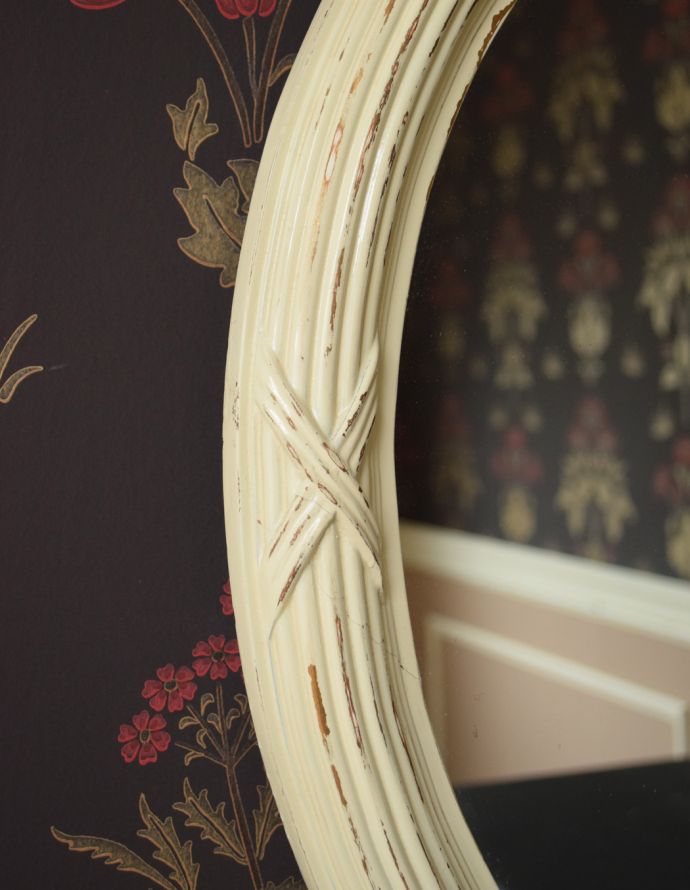 アンティークの鏡の装飾