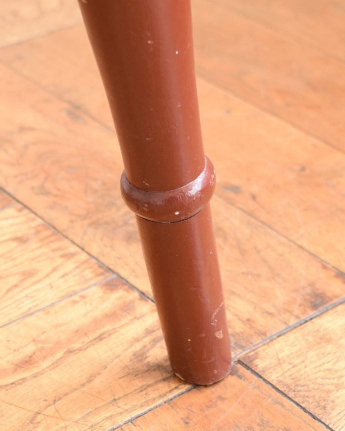 アンティークチェアの脚