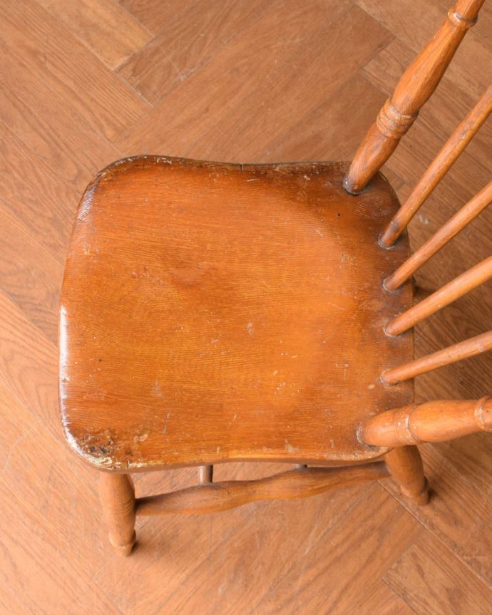 アンティークの椅子の座面