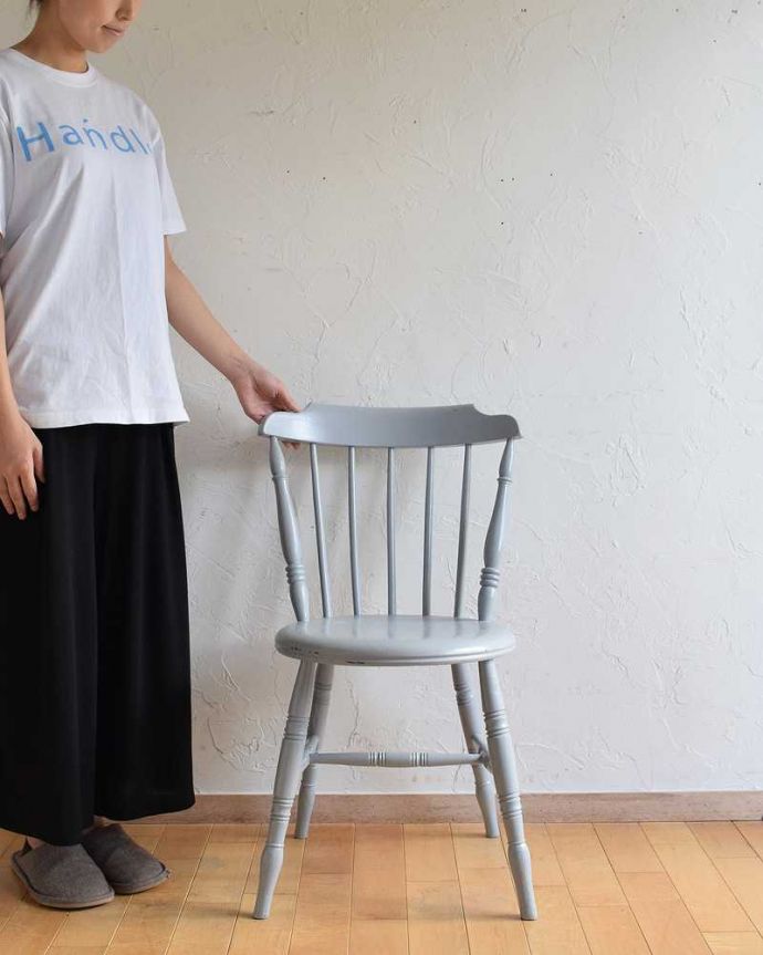 キッチンチェア　アンティーク チェア　海外らしい憧れのペイントチェア、アンティークのキッチンチェア。ほっこりぬくもりある可愛いデザイン見た目が可愛いキッチンチェア。(d-912-c)