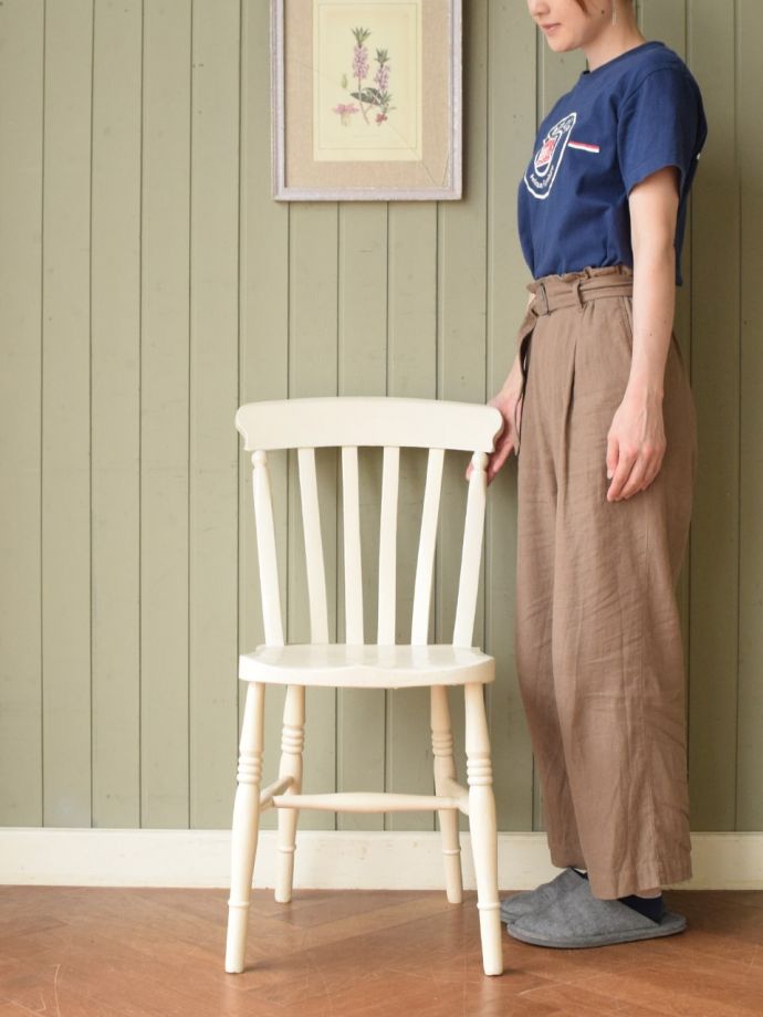 アンティークのキッチンチェア