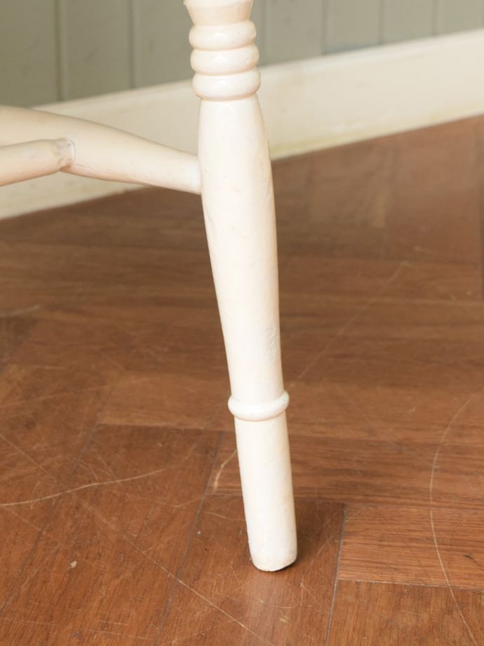 アンティーク椅子の脚