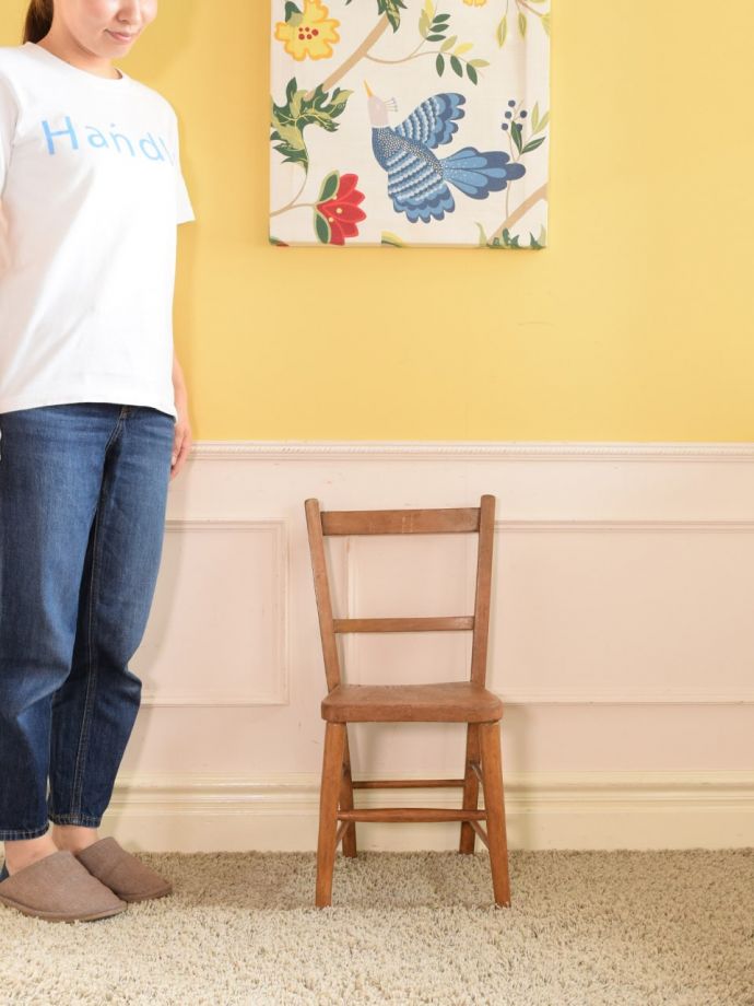 英国アンティークのチャイルドチェア