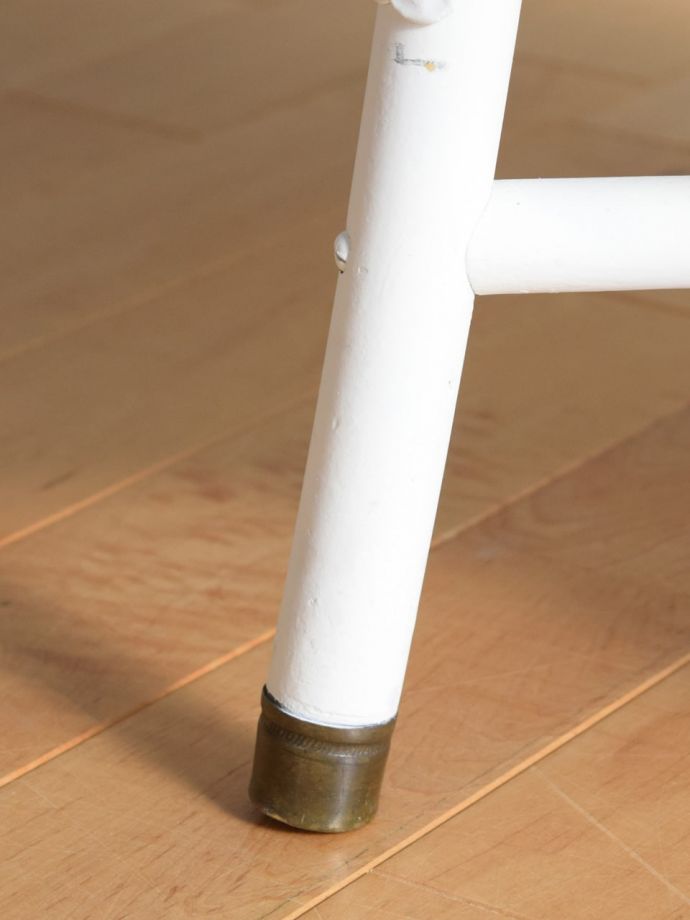 アンティーク椅子の脚