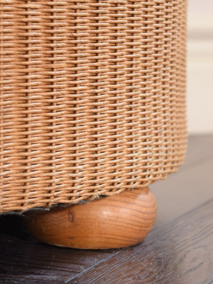 アンティーク椅子の脚