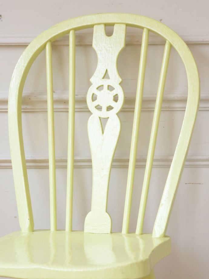 ホイールバックチェアの背もたれ