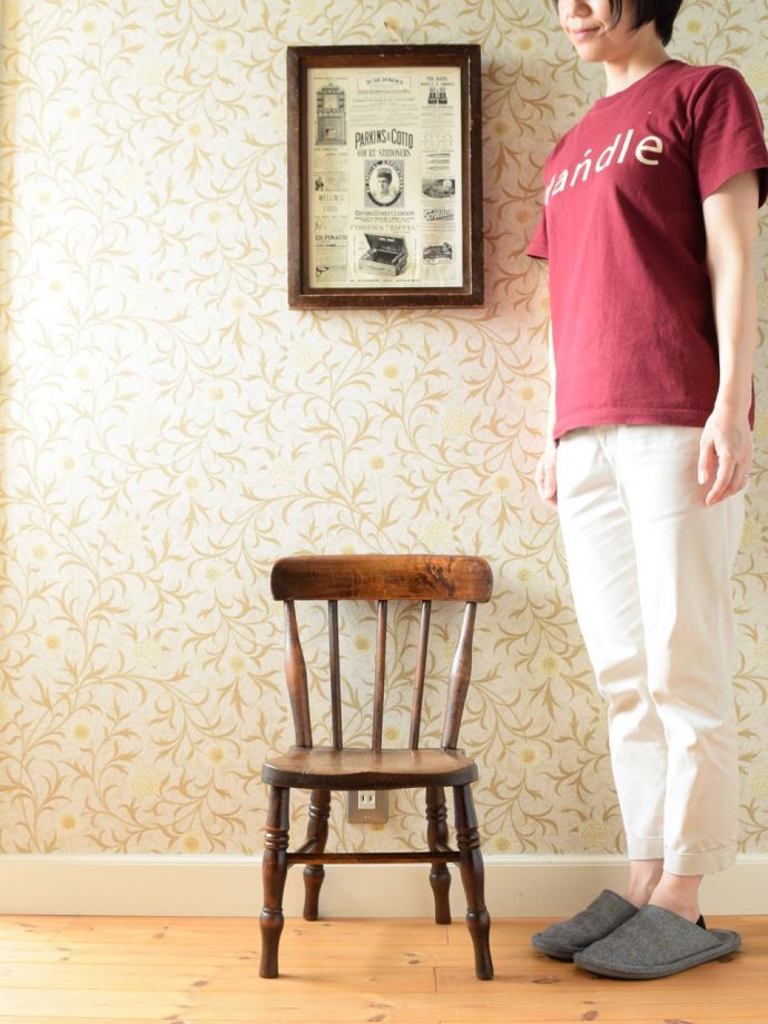 英国アンティークのチャイルドチェア