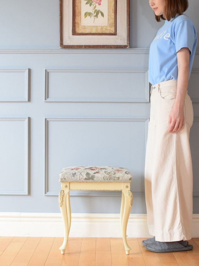 フランスのアンティークスツール