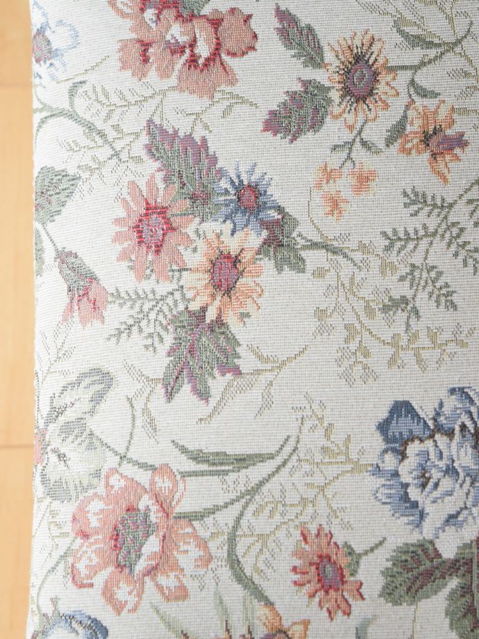 アンティークスツールの生地