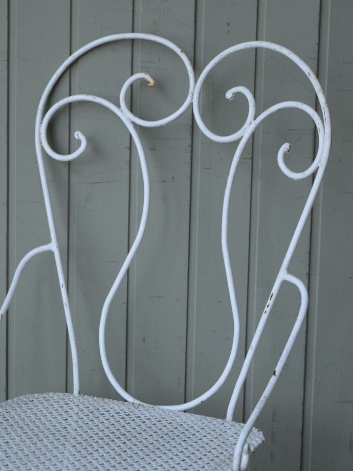 アイアンのガーデンチェア