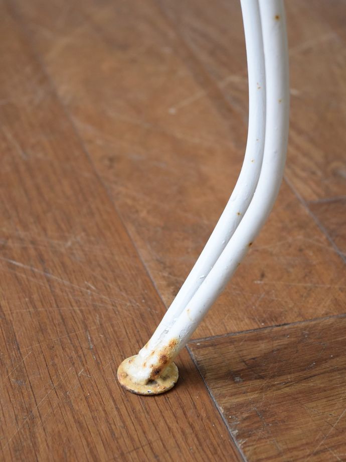 ガーデンチェアの脚