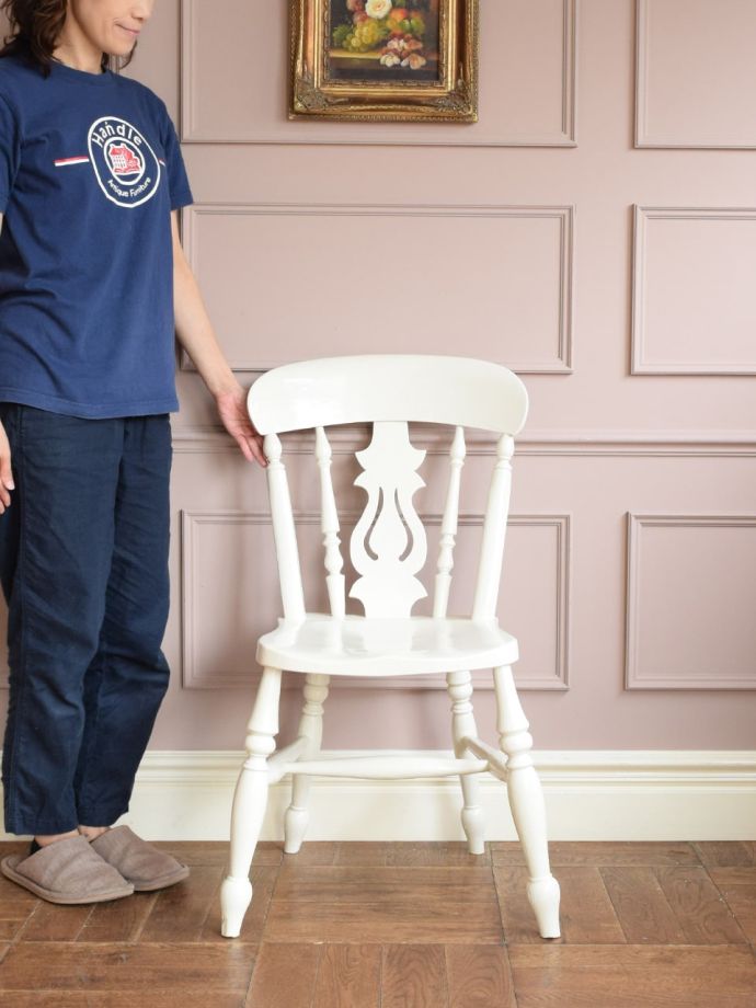 アンティークのキッチンチェア