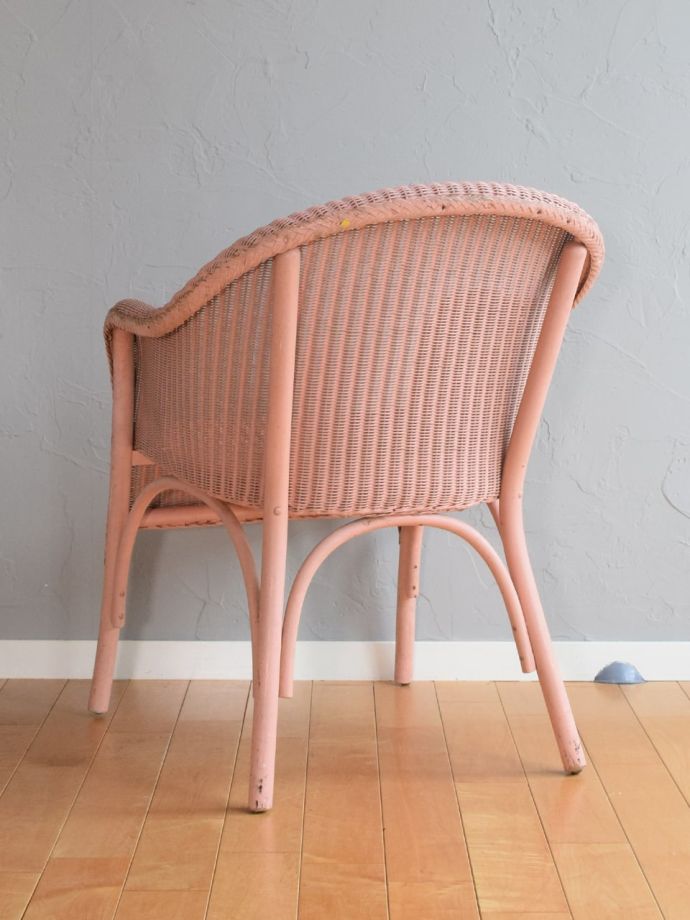 ロイドルームチェアの後ろ姿