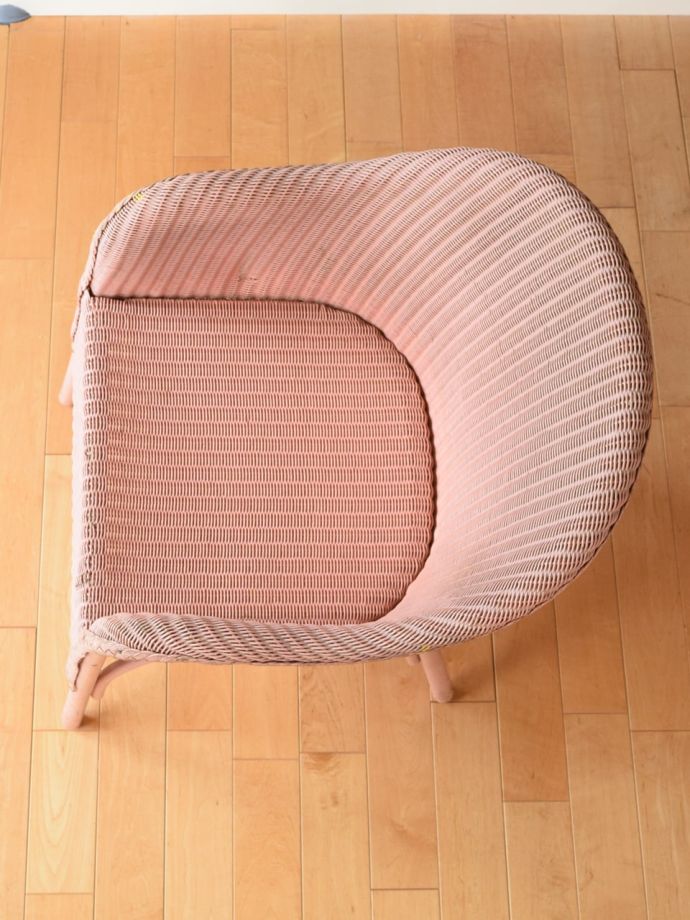 ロイドルームチェアの座面