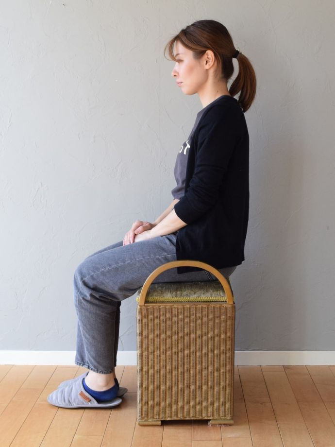 ロイドルームスツールの掛け心地