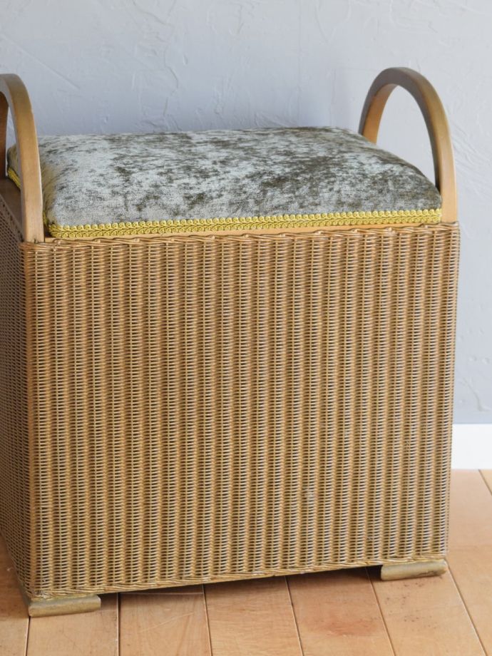 ロイドルームチェアの色