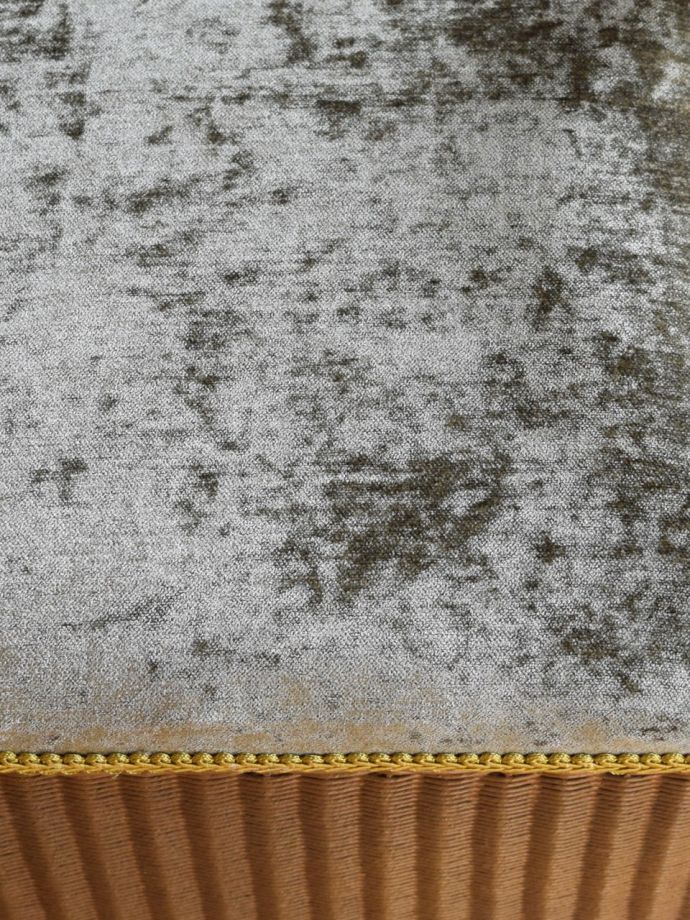 スツールの生地