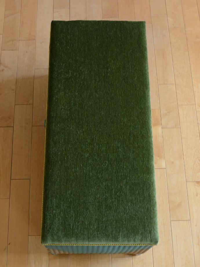 ロイドルームベンチの座面