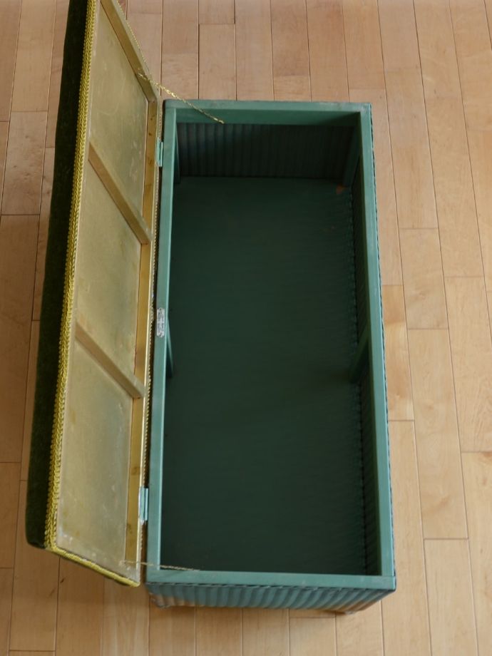 ロイドルームベンチの収納