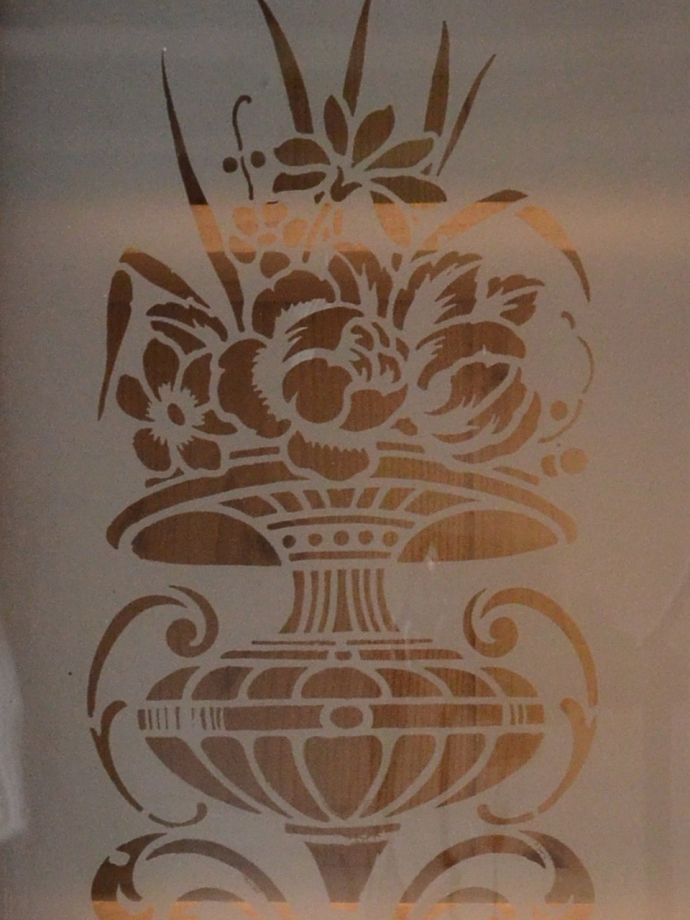 アンティーク家具のガラス