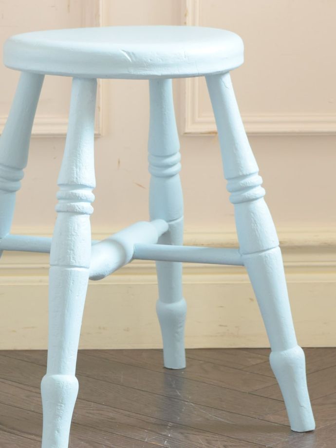 おしゃれなアンティークスツール