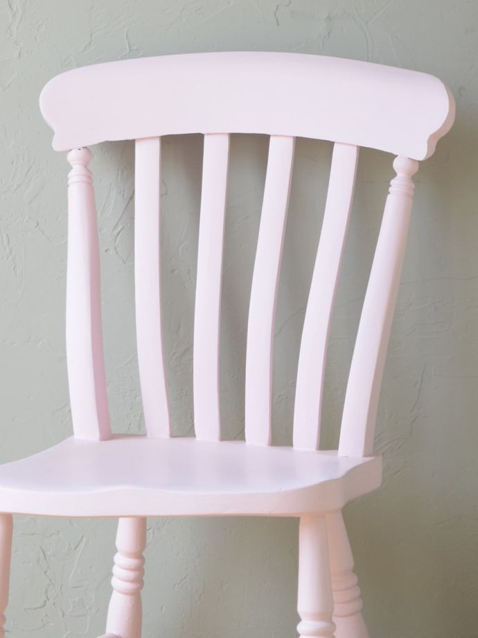 アンティークチェアの背もたれ