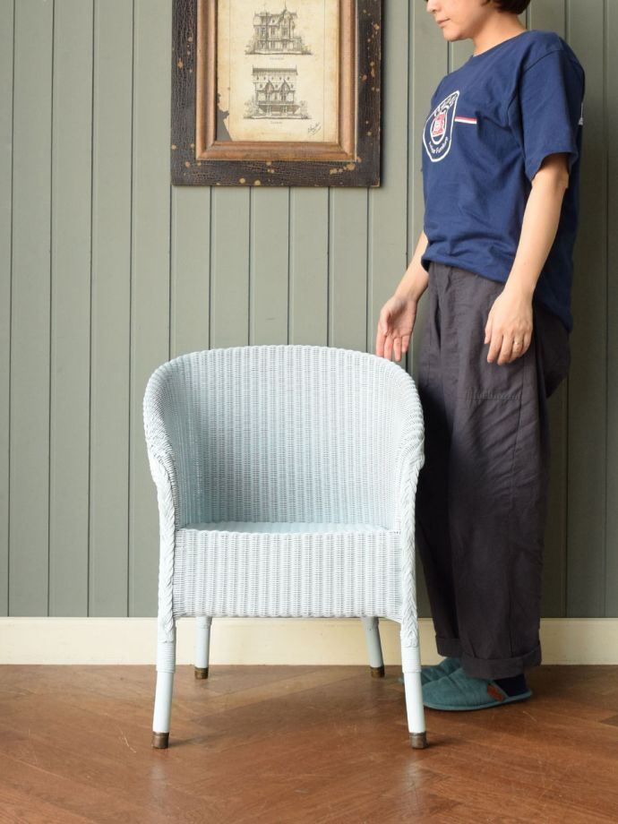 アンティークのロイドルームチェア