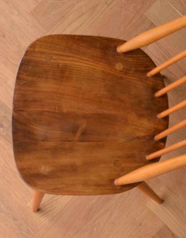 アーコールチェアの座面