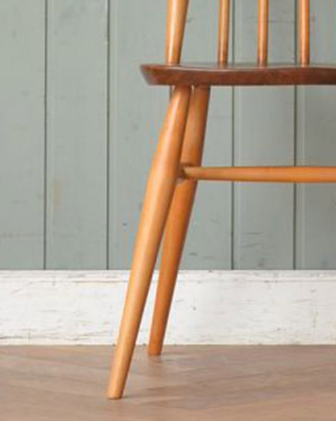 アーコールチェアの脚