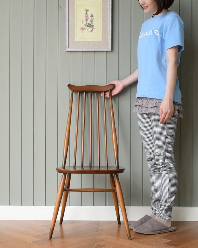 アーコールのゴールドスミスチェア