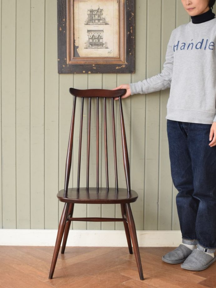 アーコールのゴールドスミスチェア