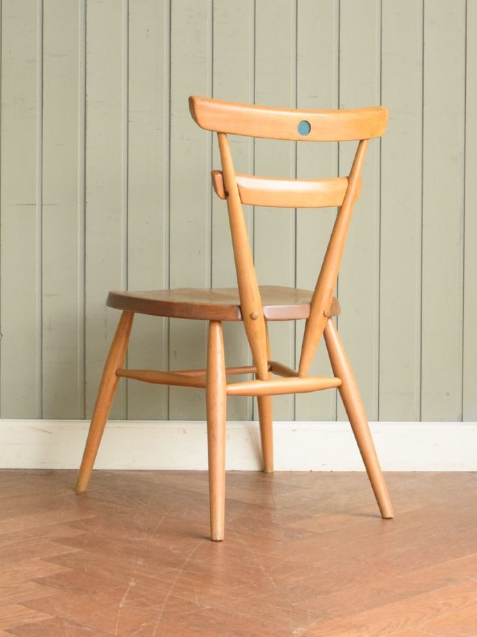 アーコール（ERCOL)社のビンテージチェア、アーコール スタッキング