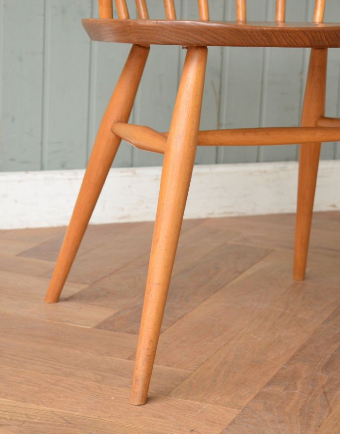 アーコールチェアの脚