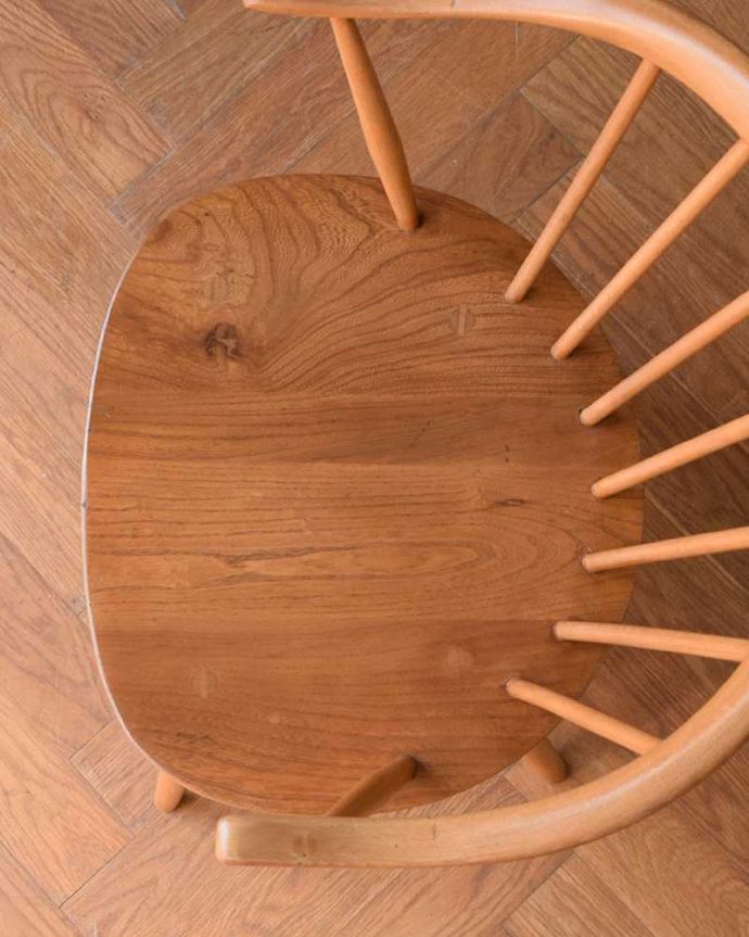 アーコールチェアの座面