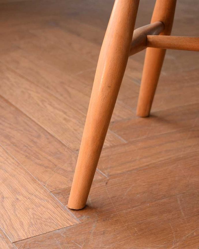 アーコールチェアの脚