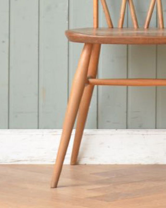 アーコールチェアの脚