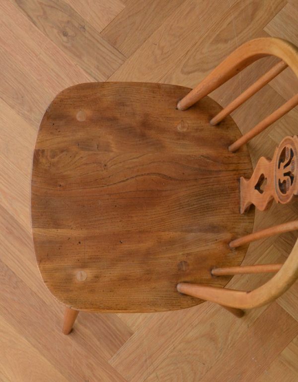 アーコールチェアの座面