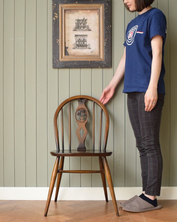 アーコールのシスルバックチェア