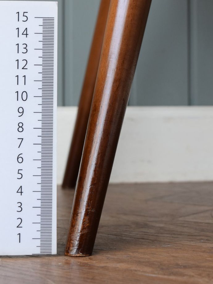 アーコールチェアの脚